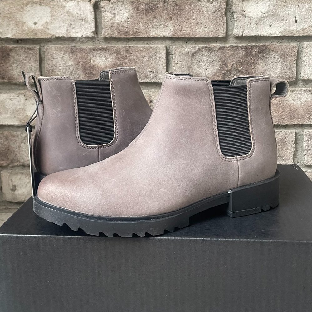 SOREL EMELIE II CHELSEA 7 Women's Waterproof Ankle Boot Gorpcore Outdoor NEW